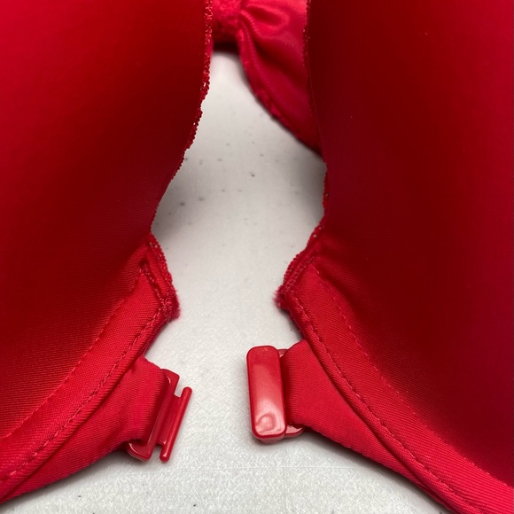VS RED Lightly Lined Underwire T-Shirt, 34D *P1033 - Picture 2 of 6
